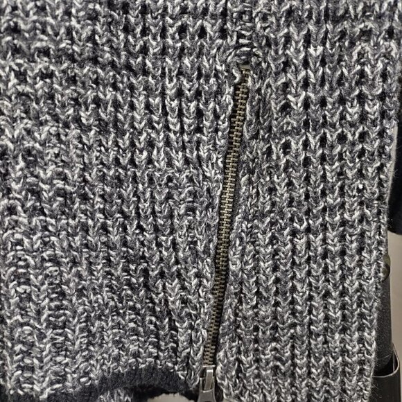 Anthropologie Ruby Moon Side Zip Tunic Sweater Size Small - Picture 7 of 14